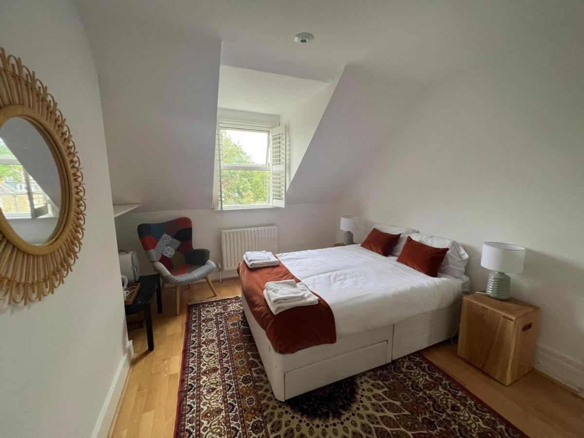 Grand Tulse Hill Villa London Eksteriør billede